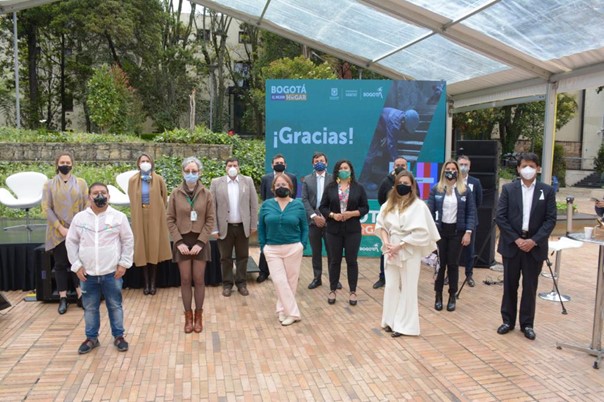 Secretaría del Hábitat firma alianza para garantizar vivienda digna en Bogotá